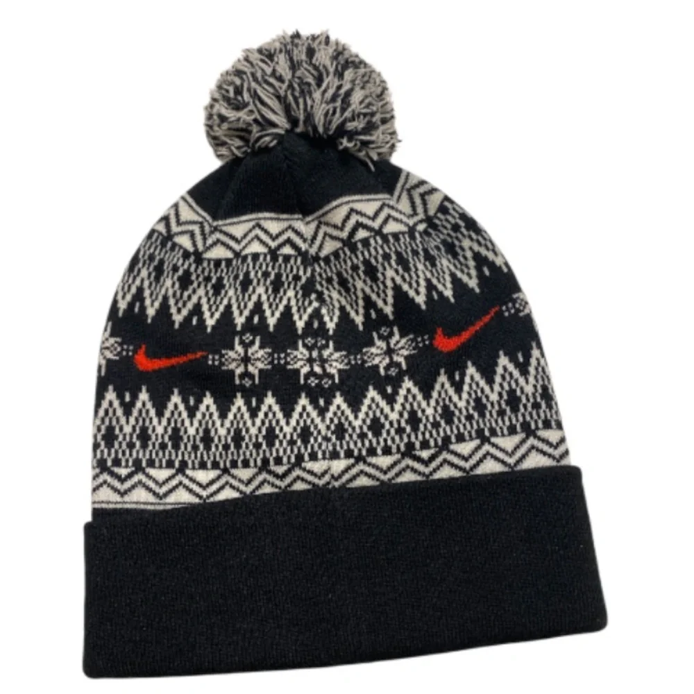 Nike Kids' Black and White Patterned Beanie with Red Logo NWT One Size